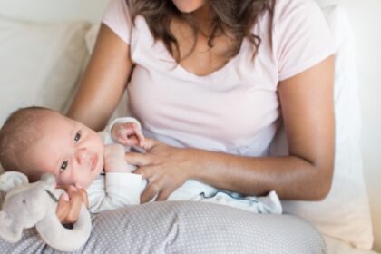 World Breastfeeding Week: Top 10 best breastfeeding pillows for comfort