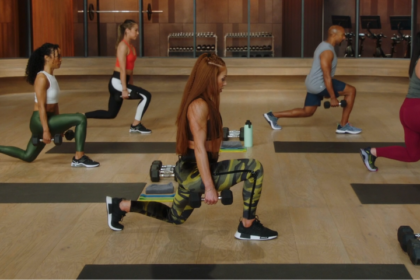 Walking Lunges: Instructions, Tips, and Benefits