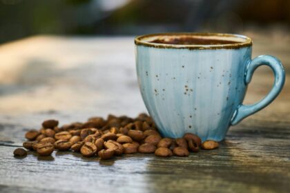 From bean to cup: How to make coffee from coffee beans