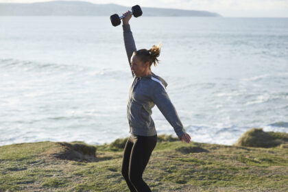 The Dumbbell Power Snatch Is One of the Best Full-Body Exercises for Strength and Agility