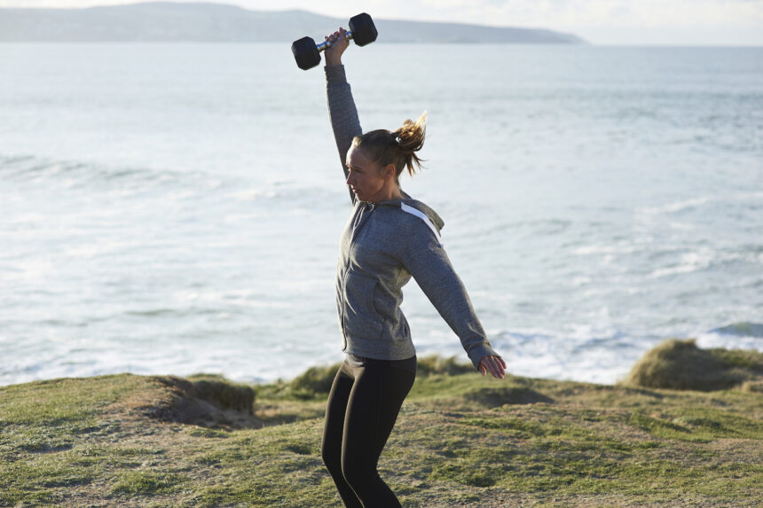 The Dumbbell Power Snatch Is One of the Best Full-Body Exercises for Strength and Agility