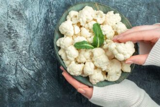 Cauliflower florets in a bowl