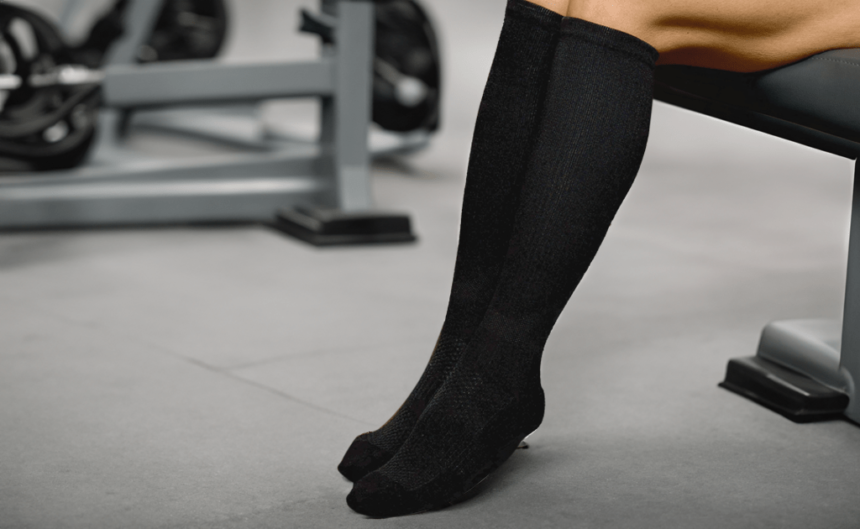 Compression Socks for CrossFit and Weightlifting: Supporting Strength and Stamina