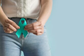 Ovarian vs cervical cancer: Know symptoms, similarities and differences