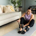 The Benefits of Ankle Weights—and How to Use Them Properly